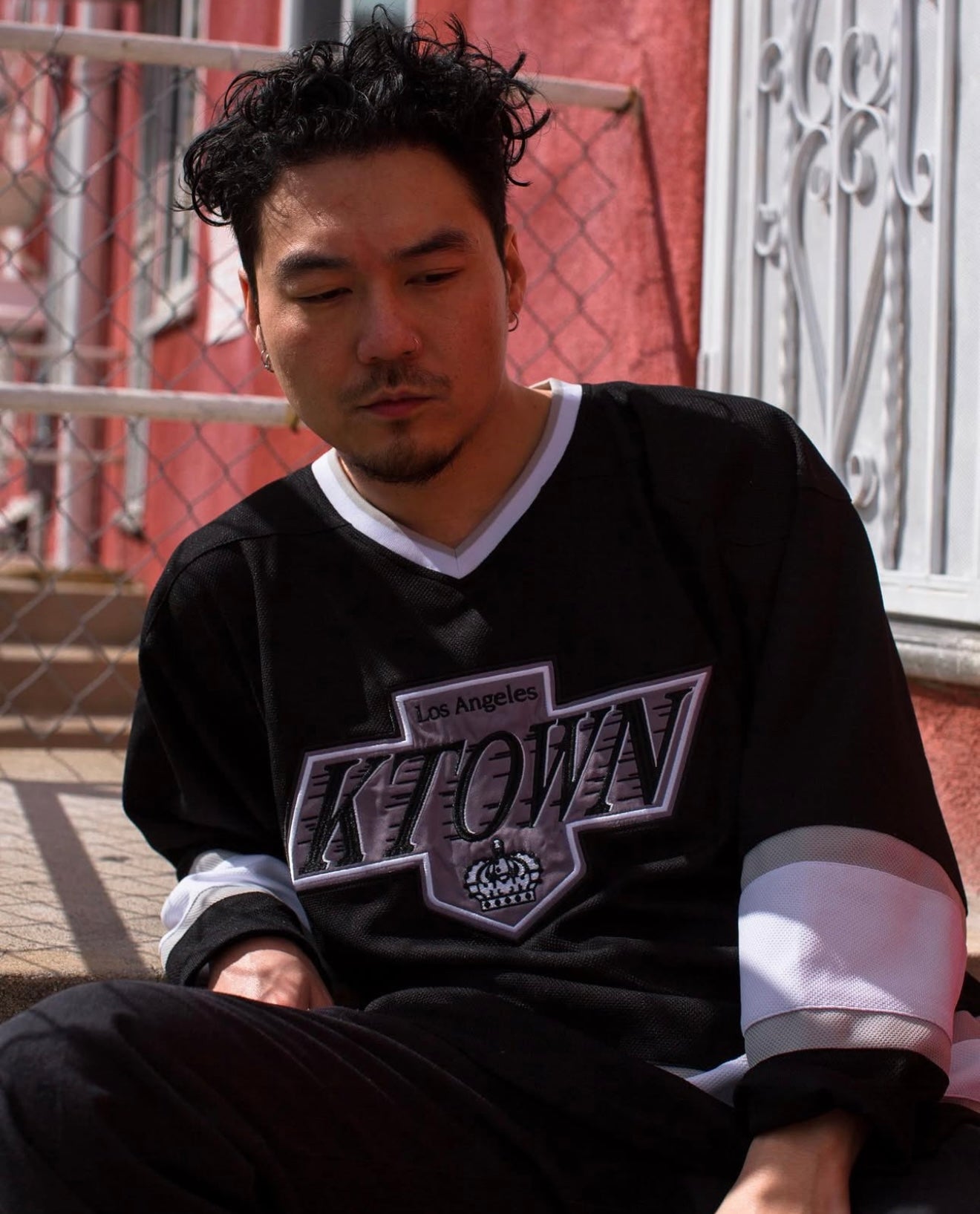 Koreatown Hockey Jersey in Black